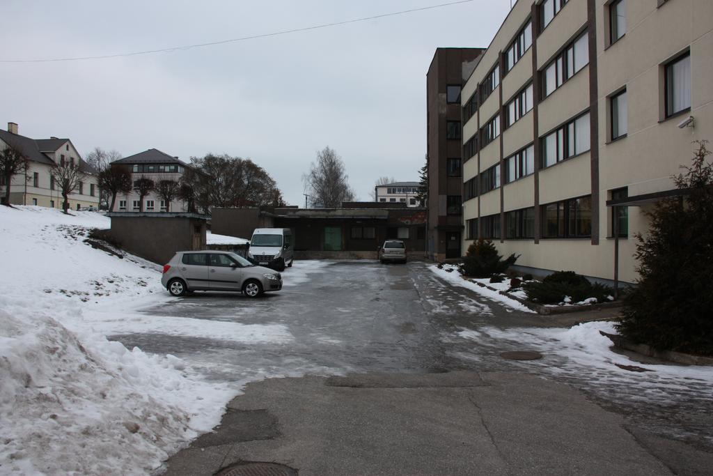 Hotel Мадона Экстерьер фото